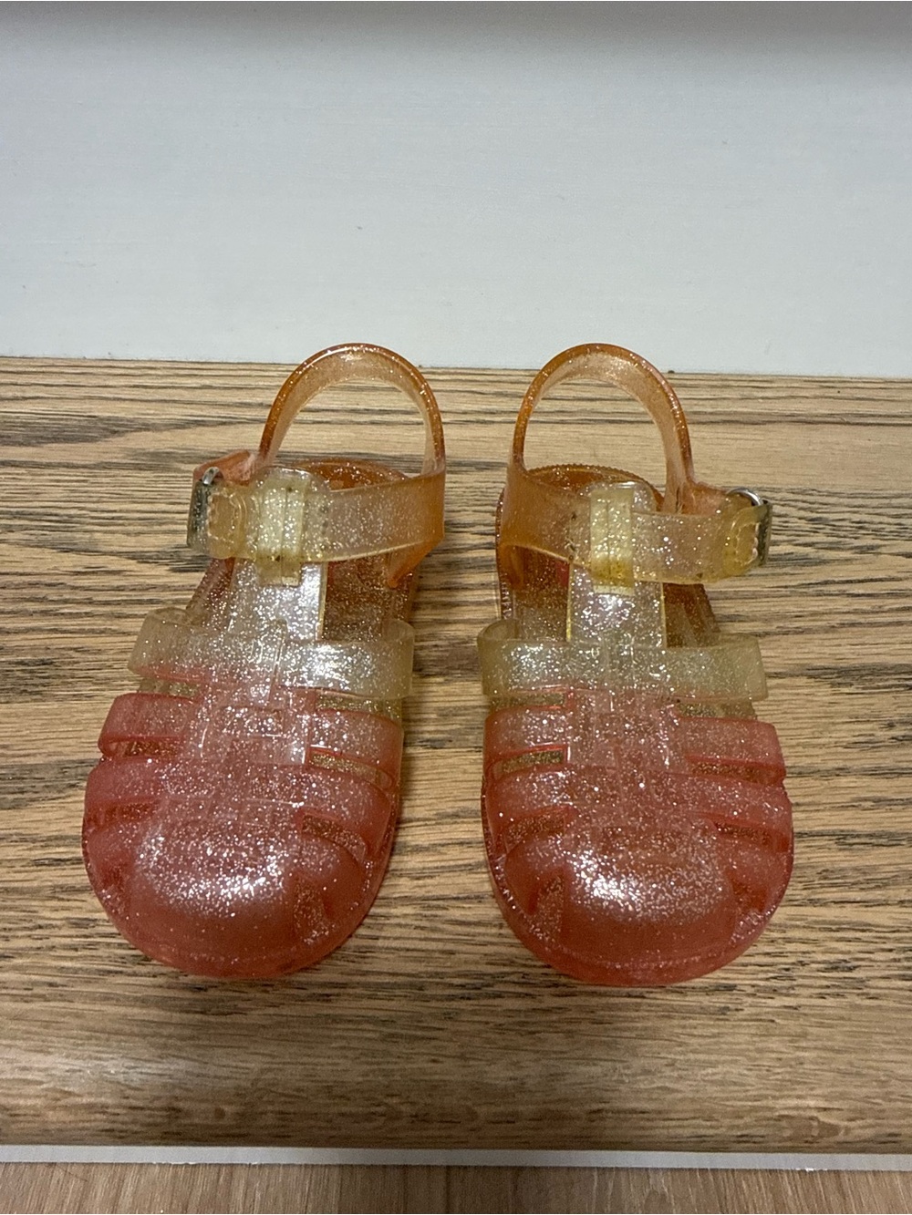 OshKosh B’gosh Glitter Jelly Sandals | Toddler Size 8